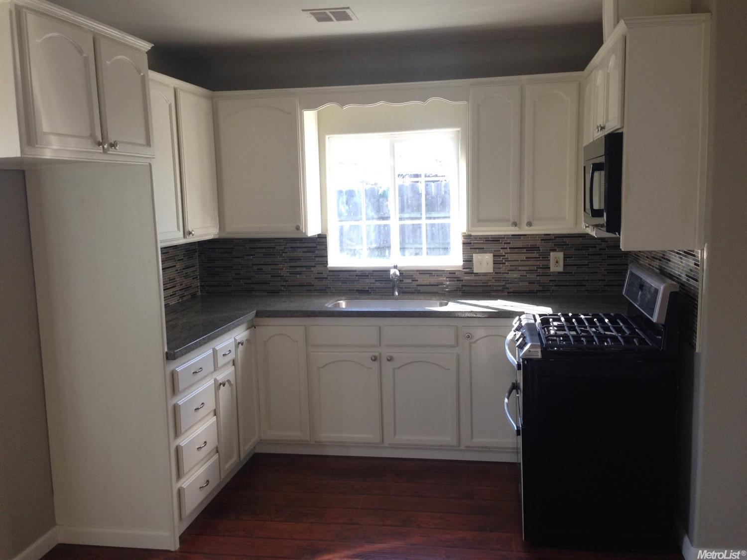 1212 Avalon Ave, Modesto, CA 95351 photo 3