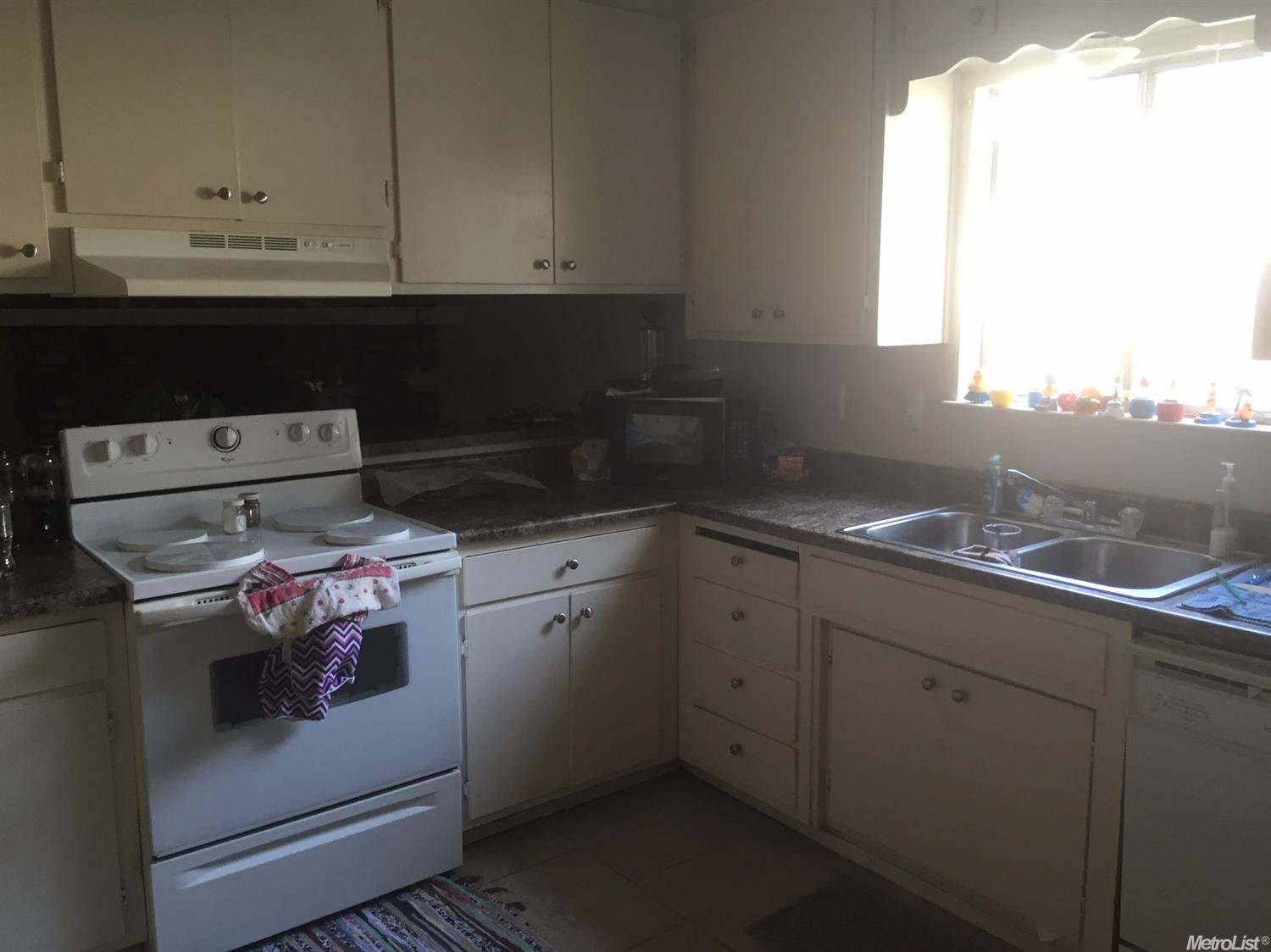 745 Alway Dr, Modesto, CA 95351 photo 4