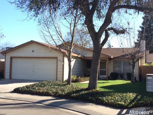 820 Tassajara Ct, Modesto, CA 95358 photo 1