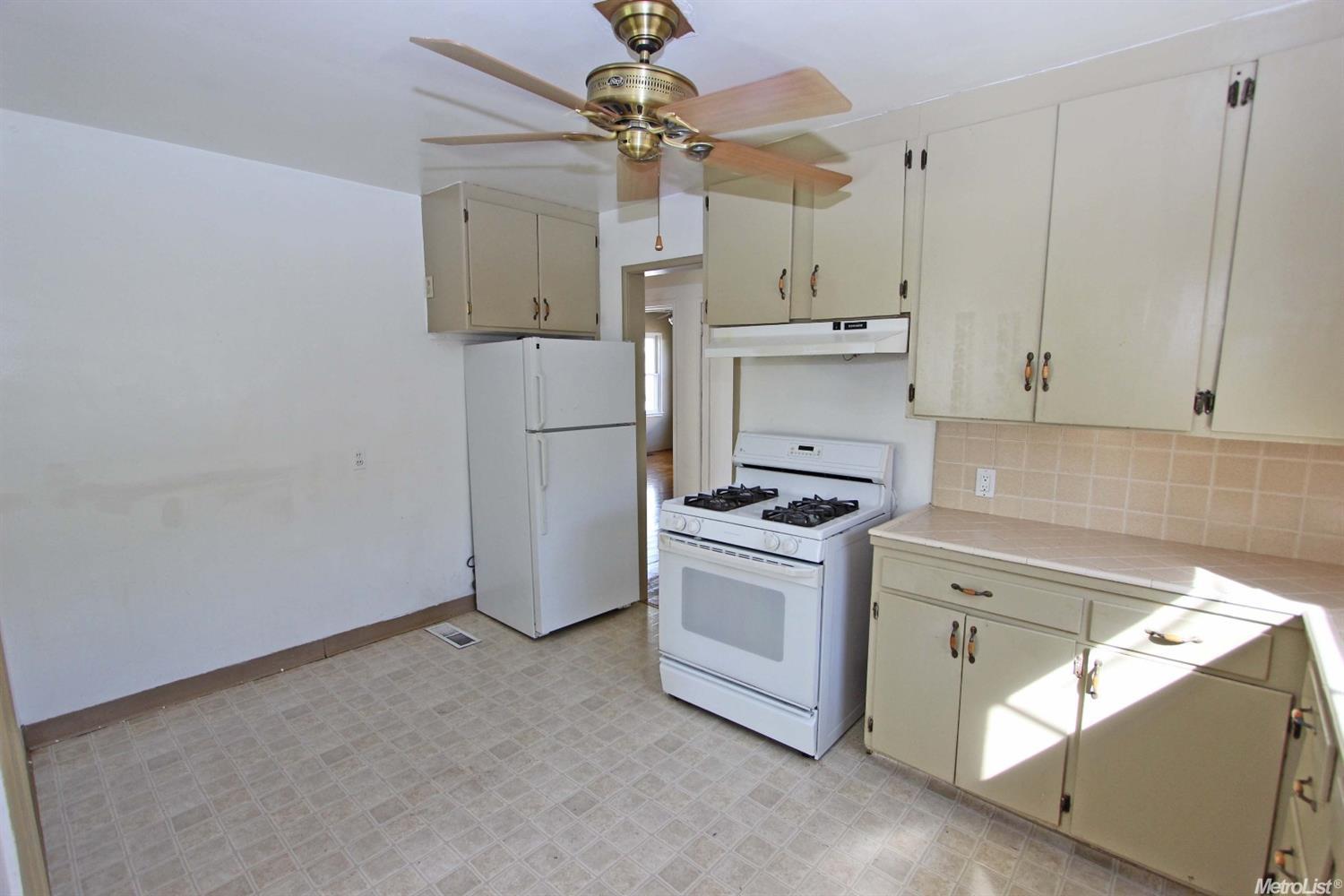 1500 Stetson, Modesto, CA 95350 photo 10