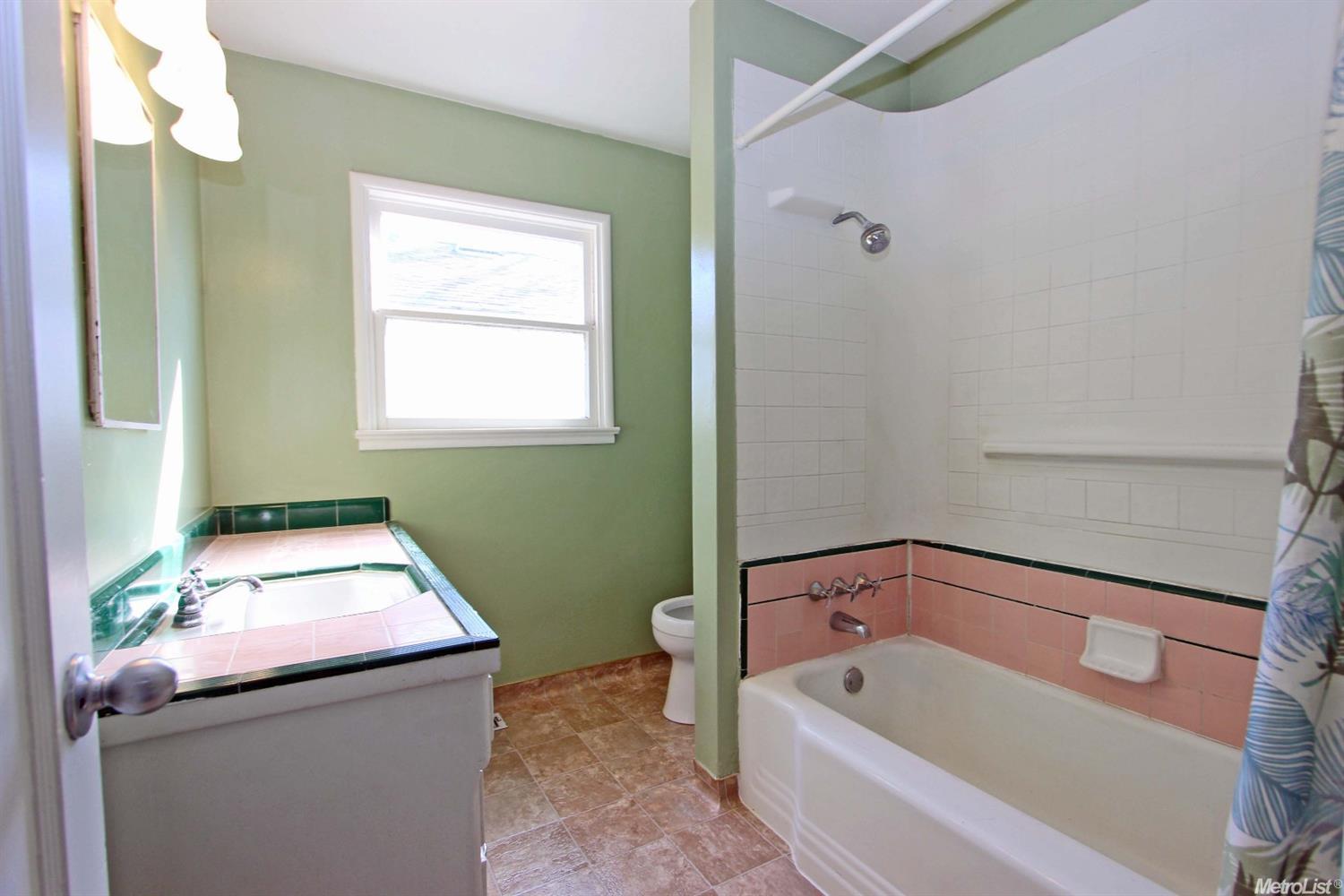 1500 Stetson, Modesto, CA 95350 photo 8