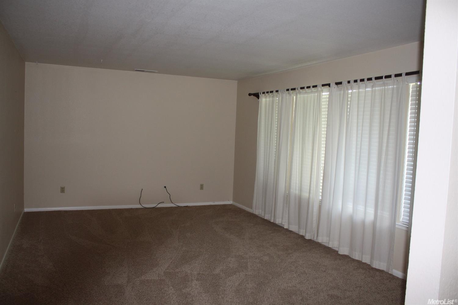 3701 Kona Oak Dr, Modesto, CA 95355 photo 10