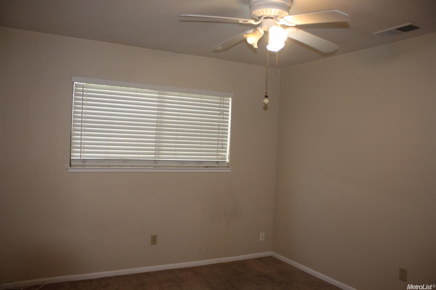 3701 Kona Oak Dr, Modesto, CA 95355 photo 12