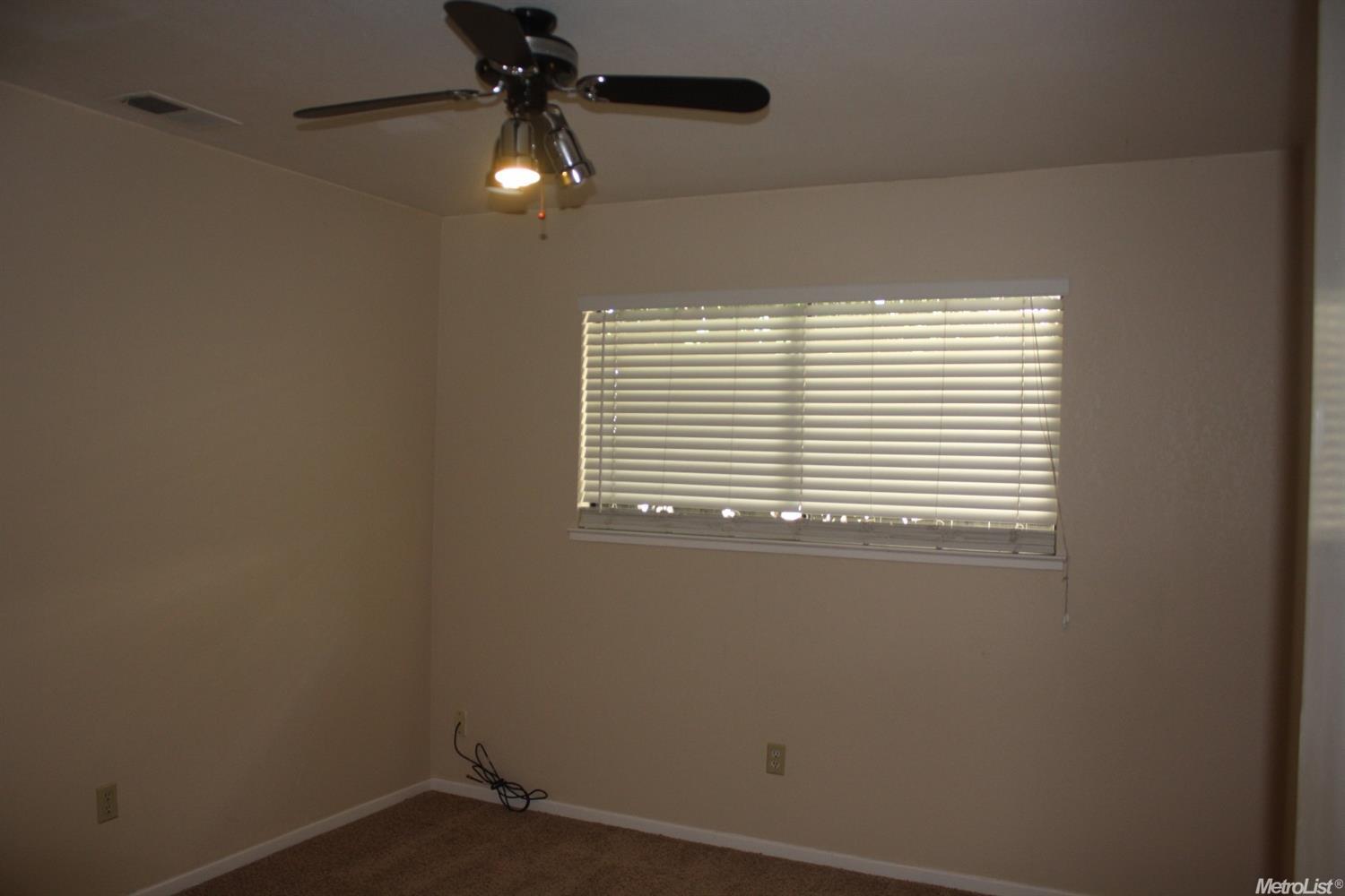 3701 Kona Oak Dr, Modesto, CA 95355 photo 13