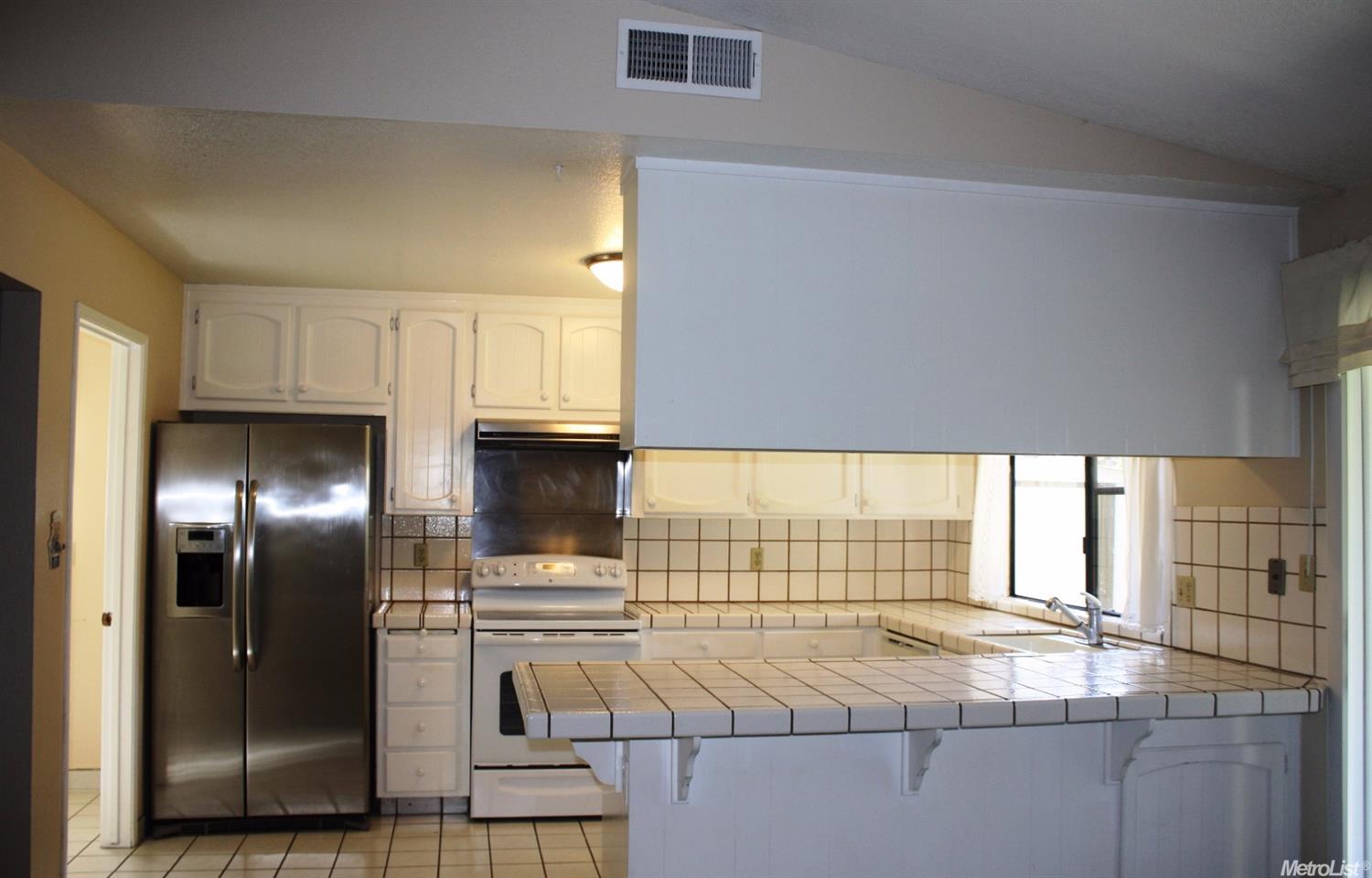 3701 Kona Oak Dr, Modesto, CA 95355 photo 7