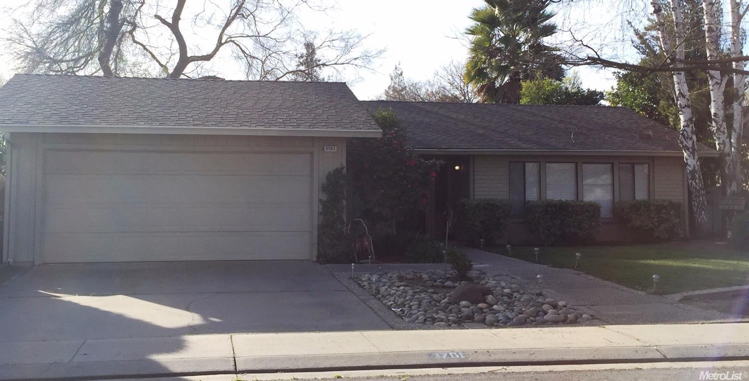 3701 Kona Oak Dr, Modesto, CA 95355 photo 3