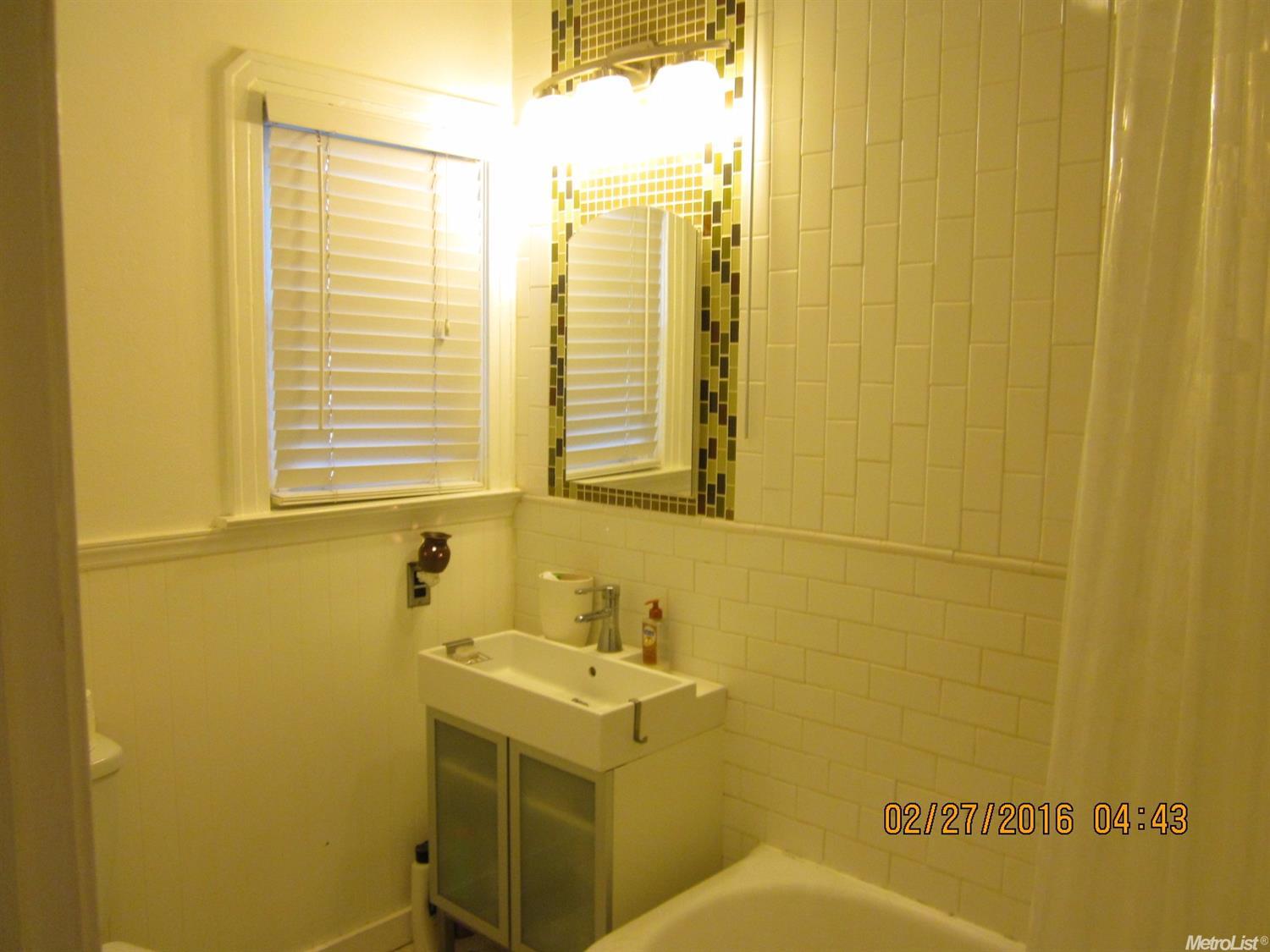 1131 E Marshall St, Turlock, CA 95380 photo 14