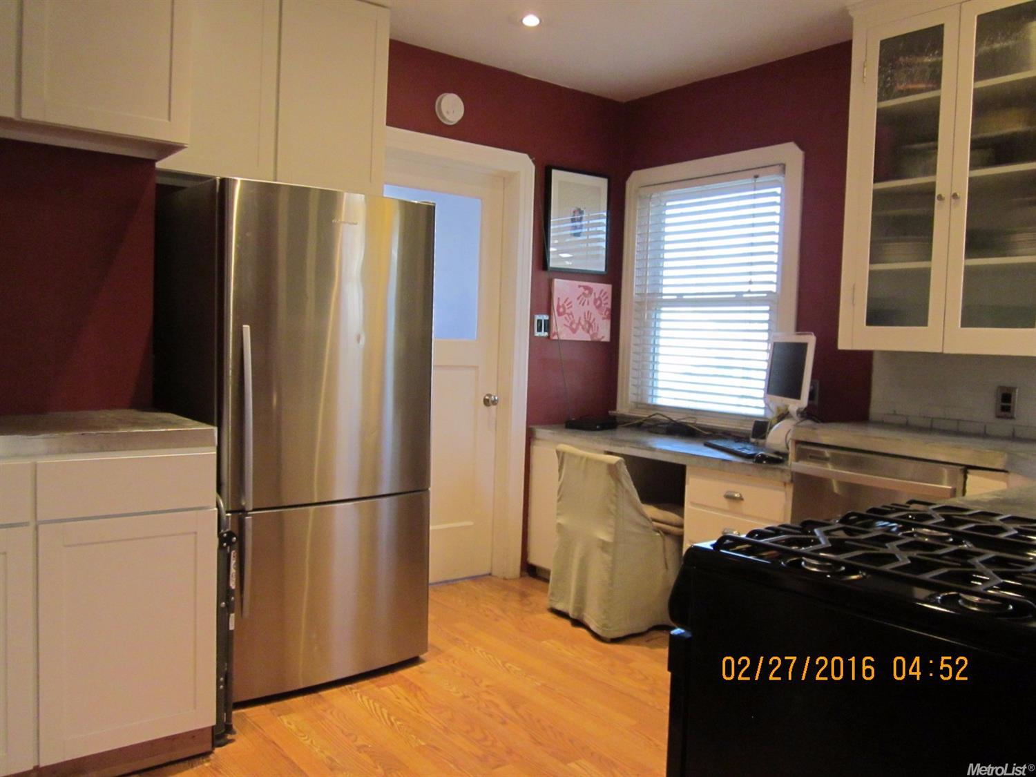 1131 E Marshall St, Turlock, CA 95380 photo 9