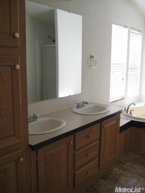 4316 Raiders Way, Modesto, CA 95355 photo 17