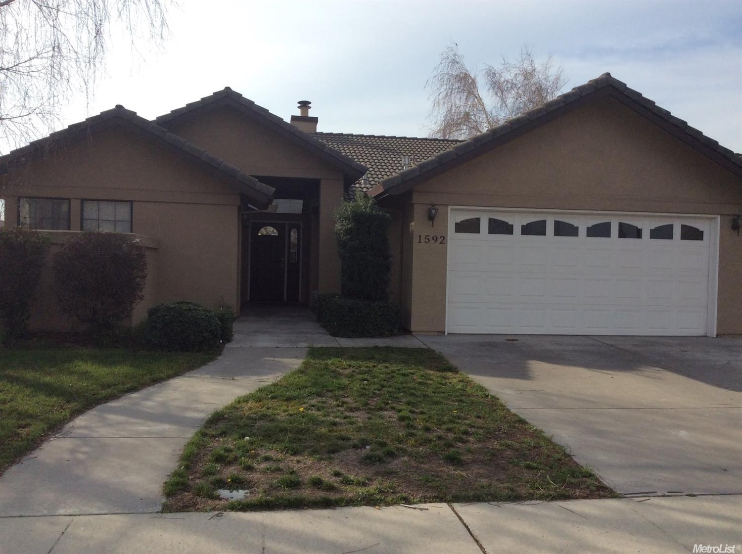 1592 Brookside, Manteca, CA 95336 photo 1