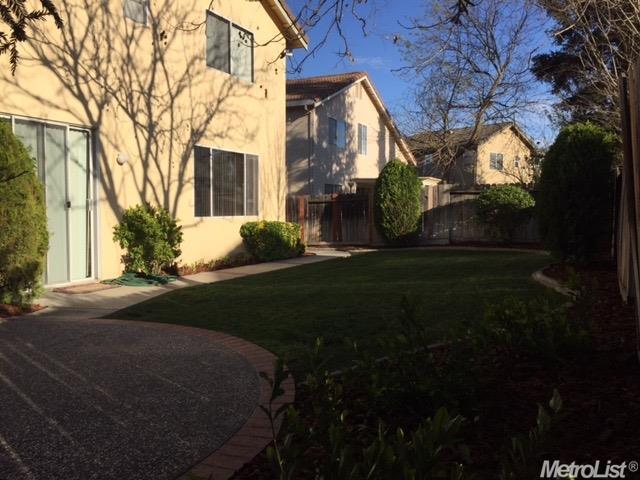 1141 Entrada Dr, Davis, CA 95618 photo 5