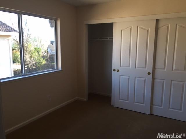 1141 Entrada Dr, Davis, CA 95618 photo 15