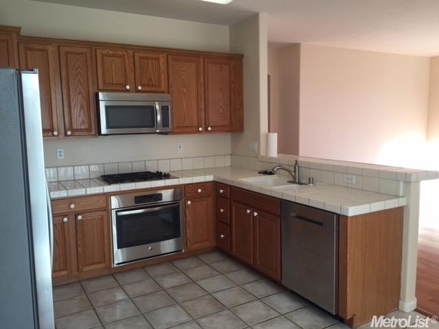 1141 Entrada Dr, Davis, CA 95618 photo 18