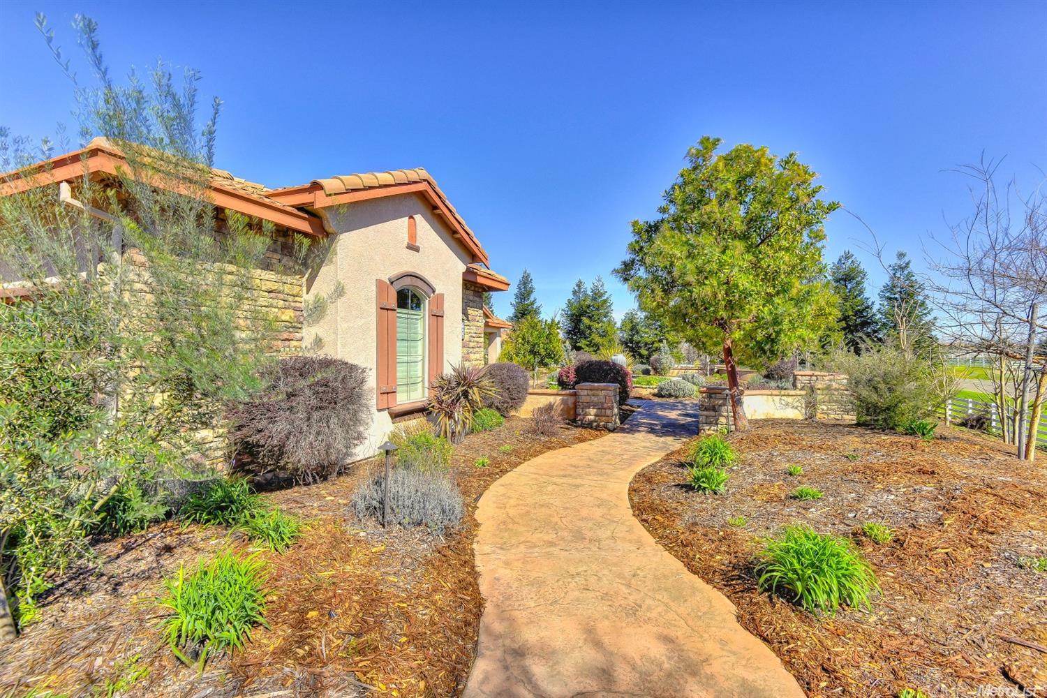 9470 Stablegate Rd, Wilton, CA 95693 photo 5