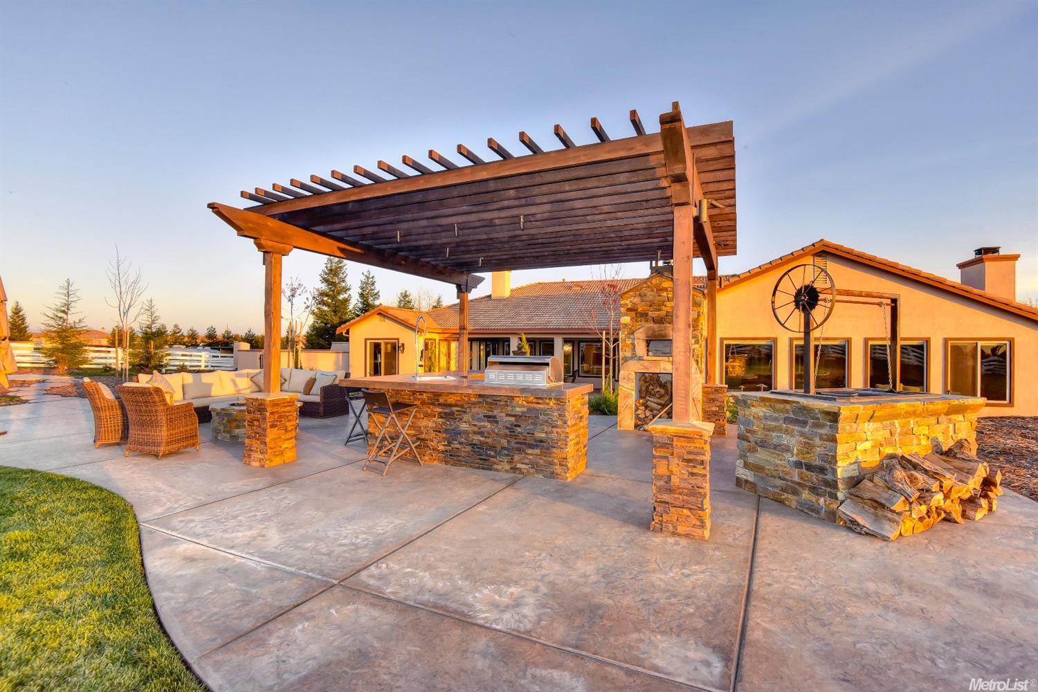 9470 Stablegate Rd, Wilton, CA 95693 photo 2
