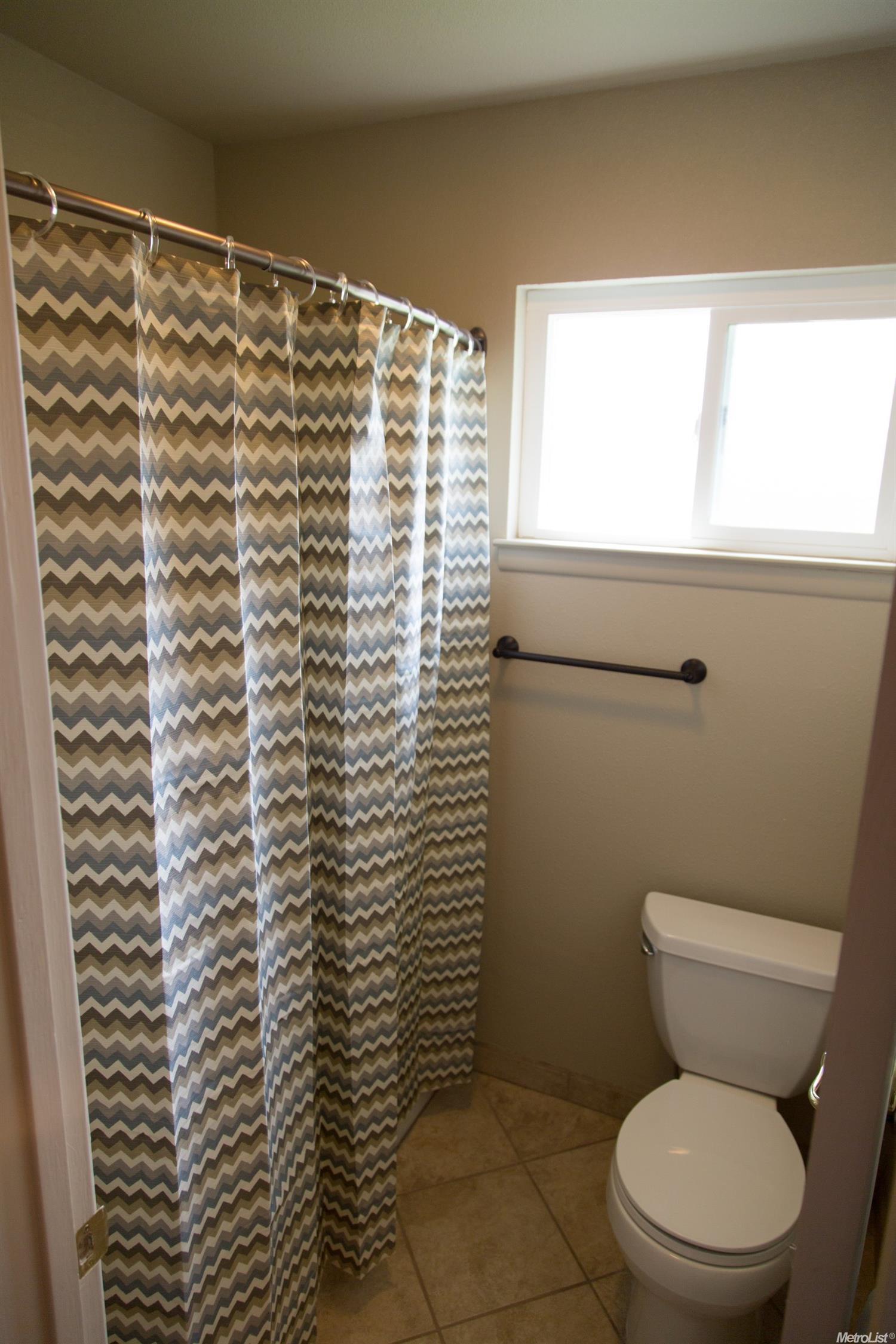 2012 Wolcott Way, Modesto, CA 95355 photo 7