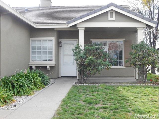 3721 Norfolk Dr, Tracy, CA 95377 photo 2