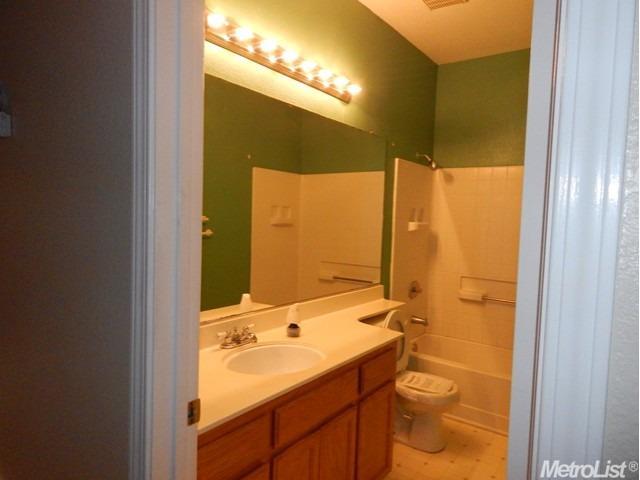 3721 Norfolk Dr, Tracy, CA 95377 photo 17