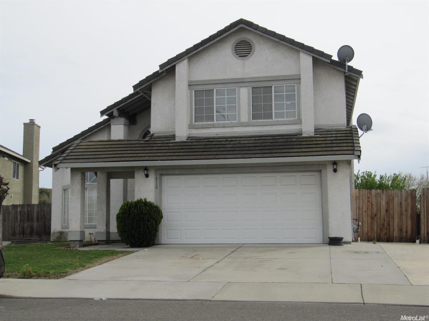 1716 Chaney Dr, Modesto, CA 95351 photo 1