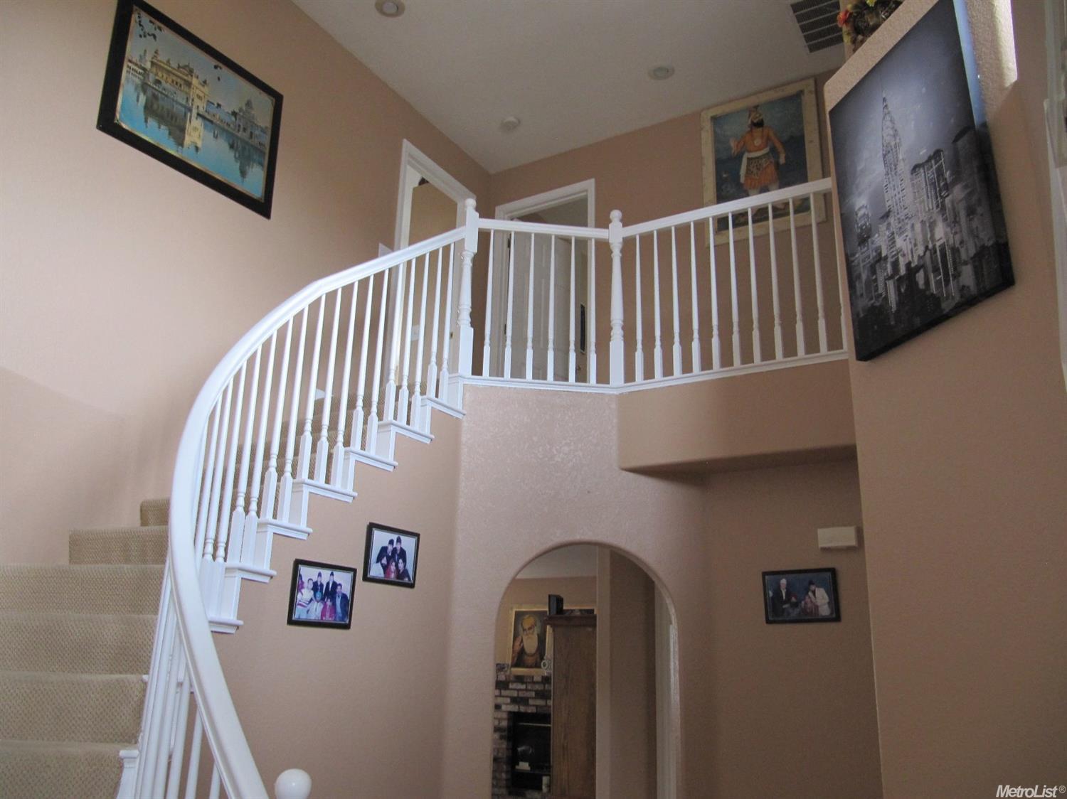 1716 Chaney Dr, Modesto, CA 95351 photo 3