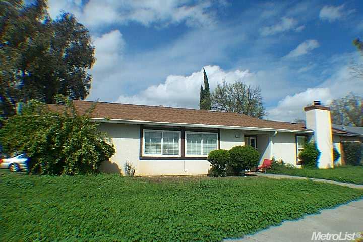 217 Algen, Modesto, CA 95358 photo 1