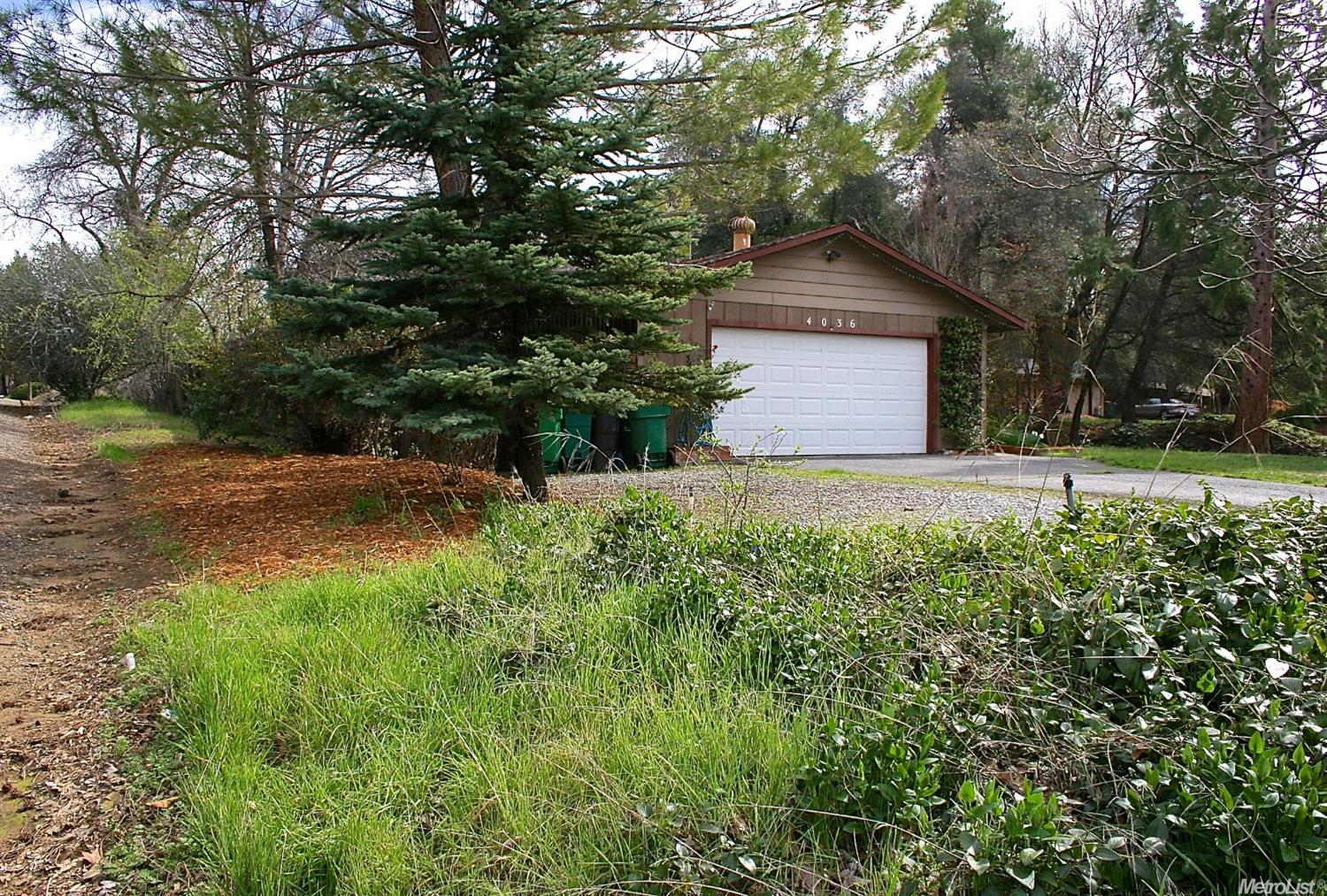 4036 Clear Ct, Placerville, CA 95667 photo 2