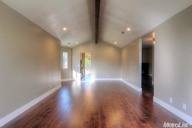 2001 N Johnson, Turlock, CA 95382 photo 4