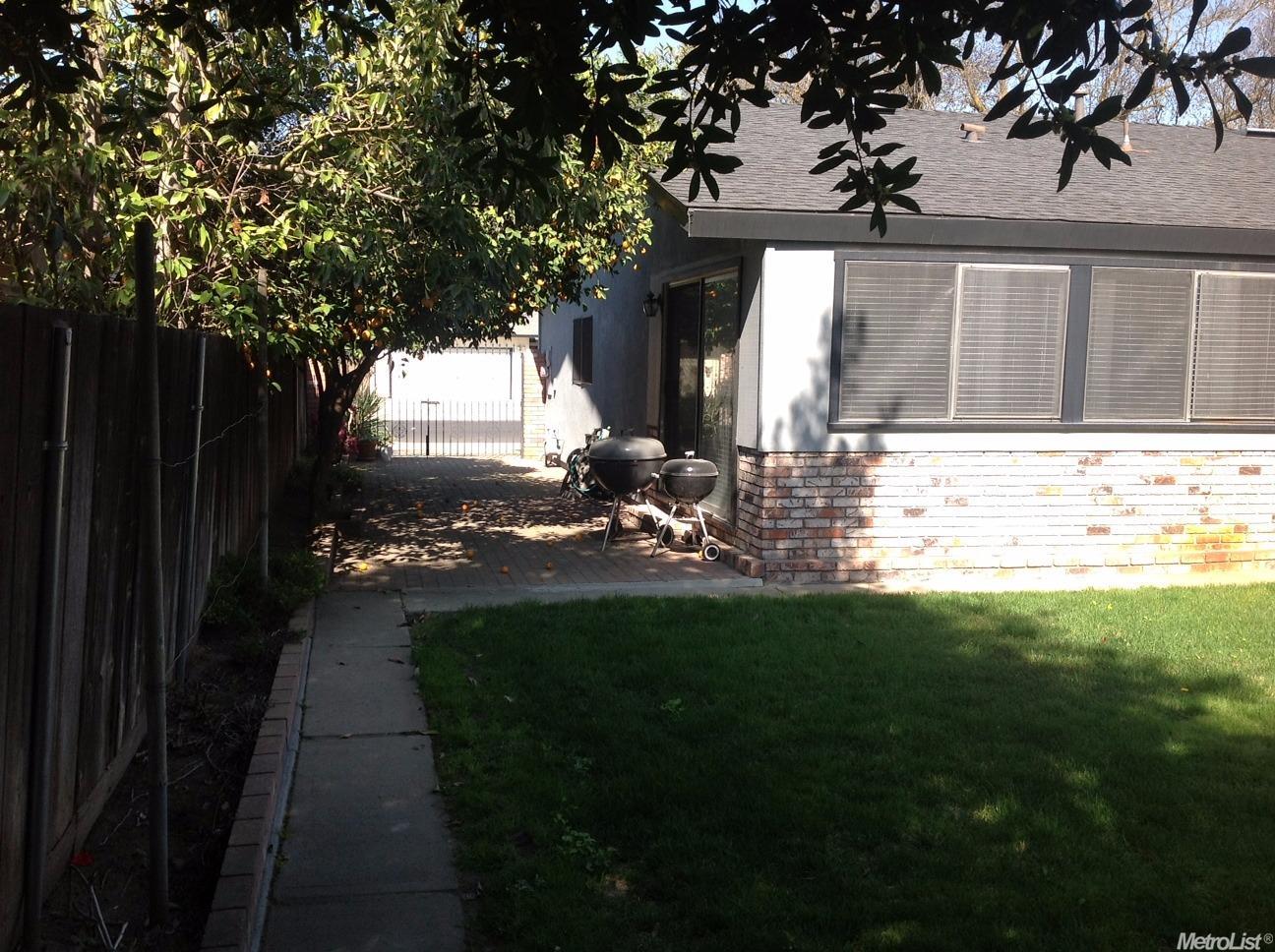 1916 N Kruger Dr, Modesto, CA 95355 photo 17