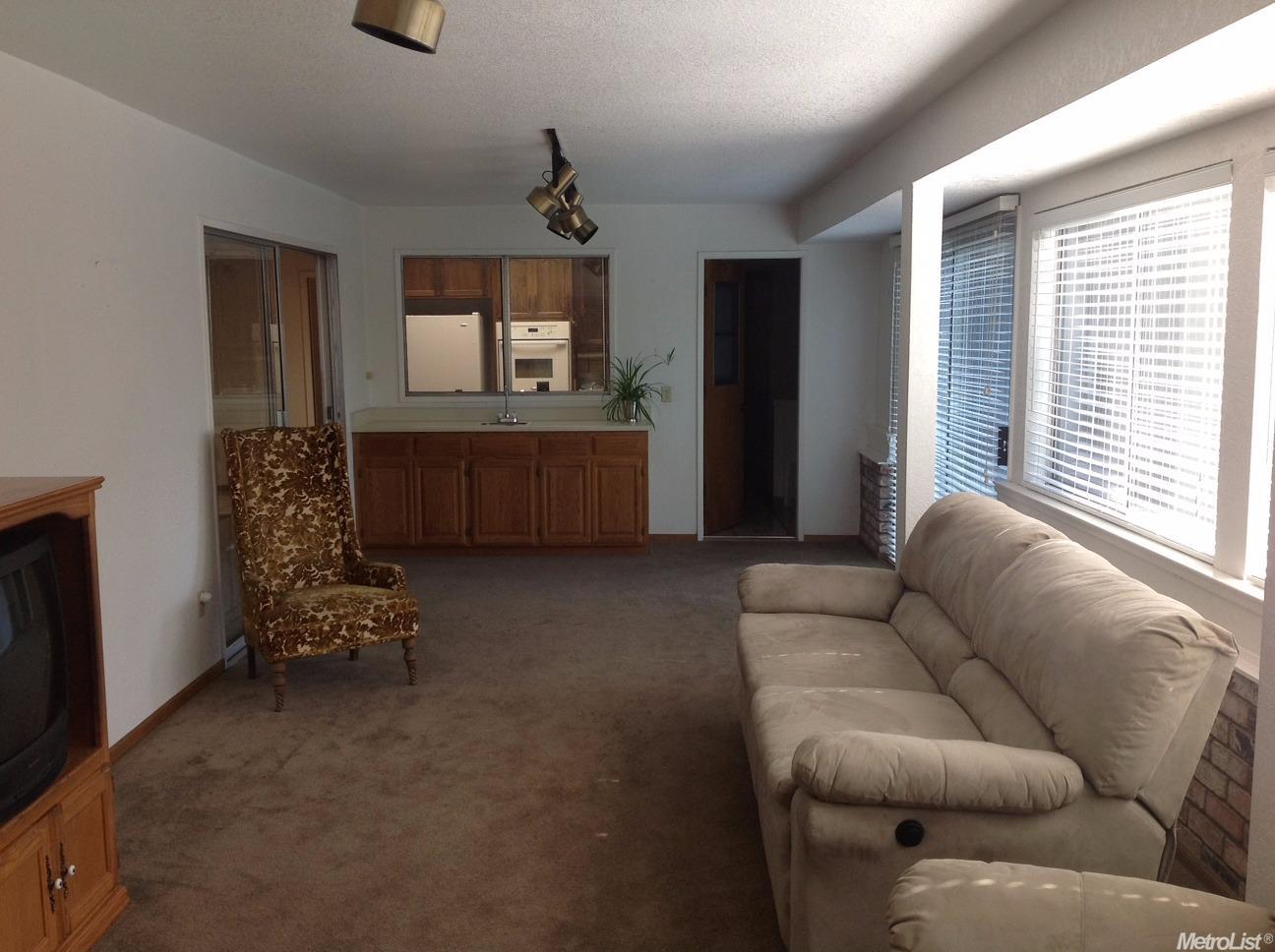 1916 N Kruger Dr, Modesto, CA 95355 photo 14