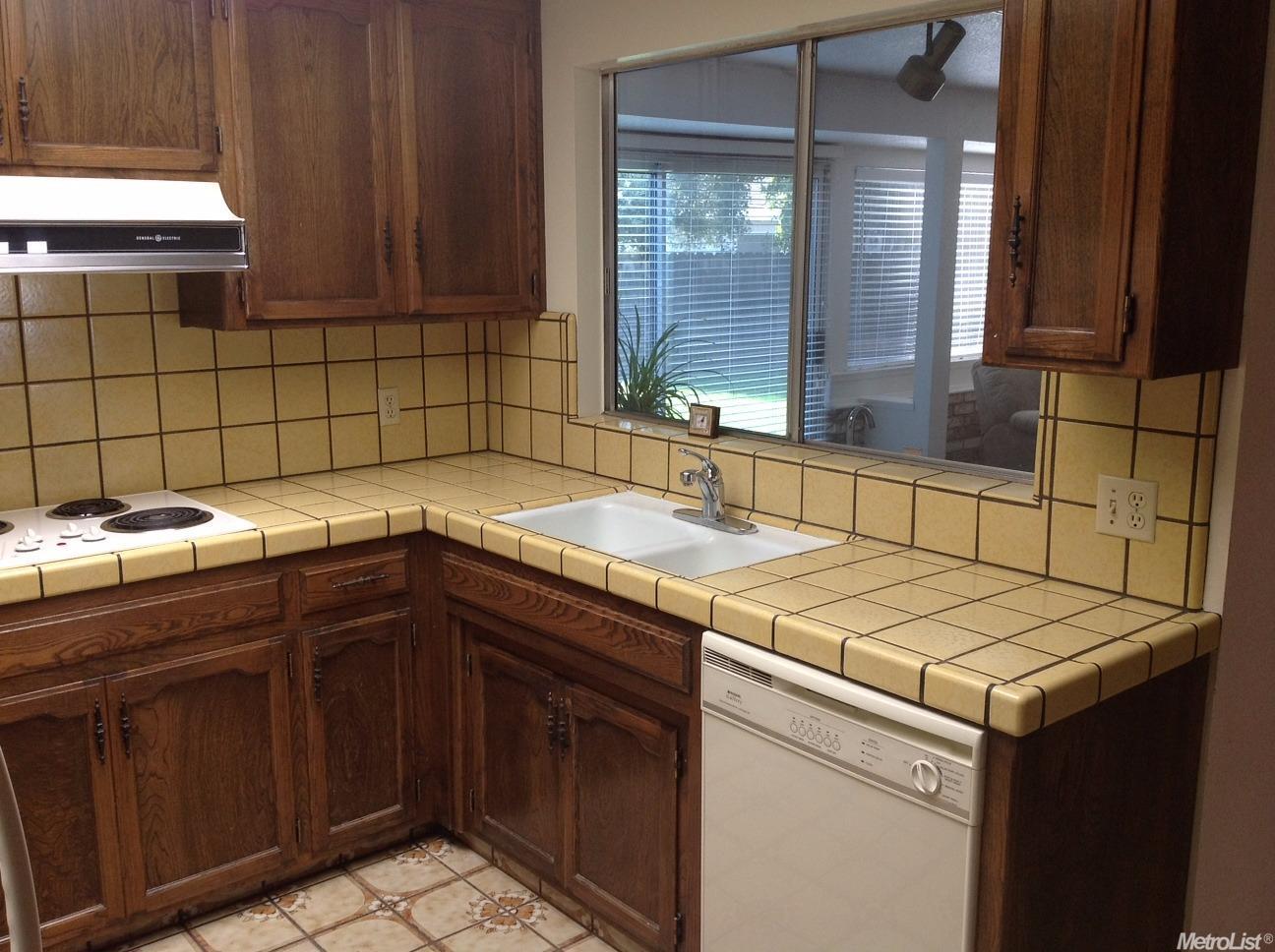 1916 N Kruger Dr, Modesto, CA 95355 photo 6