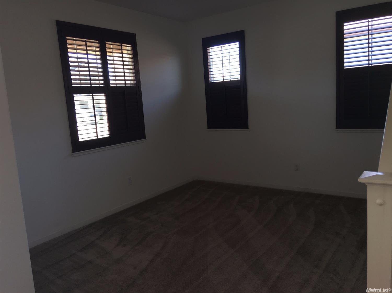 693 Jesse Martinez Dr, Tracy, CA 95304 photo 3