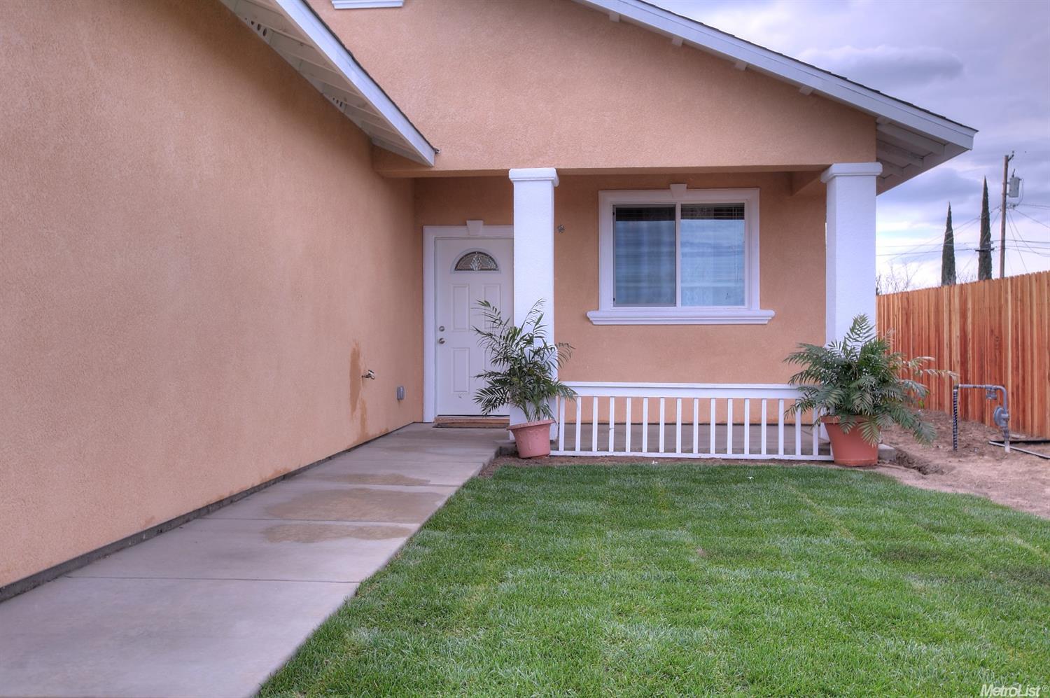1317 Main St, Modesto, CA 95351 photo 4