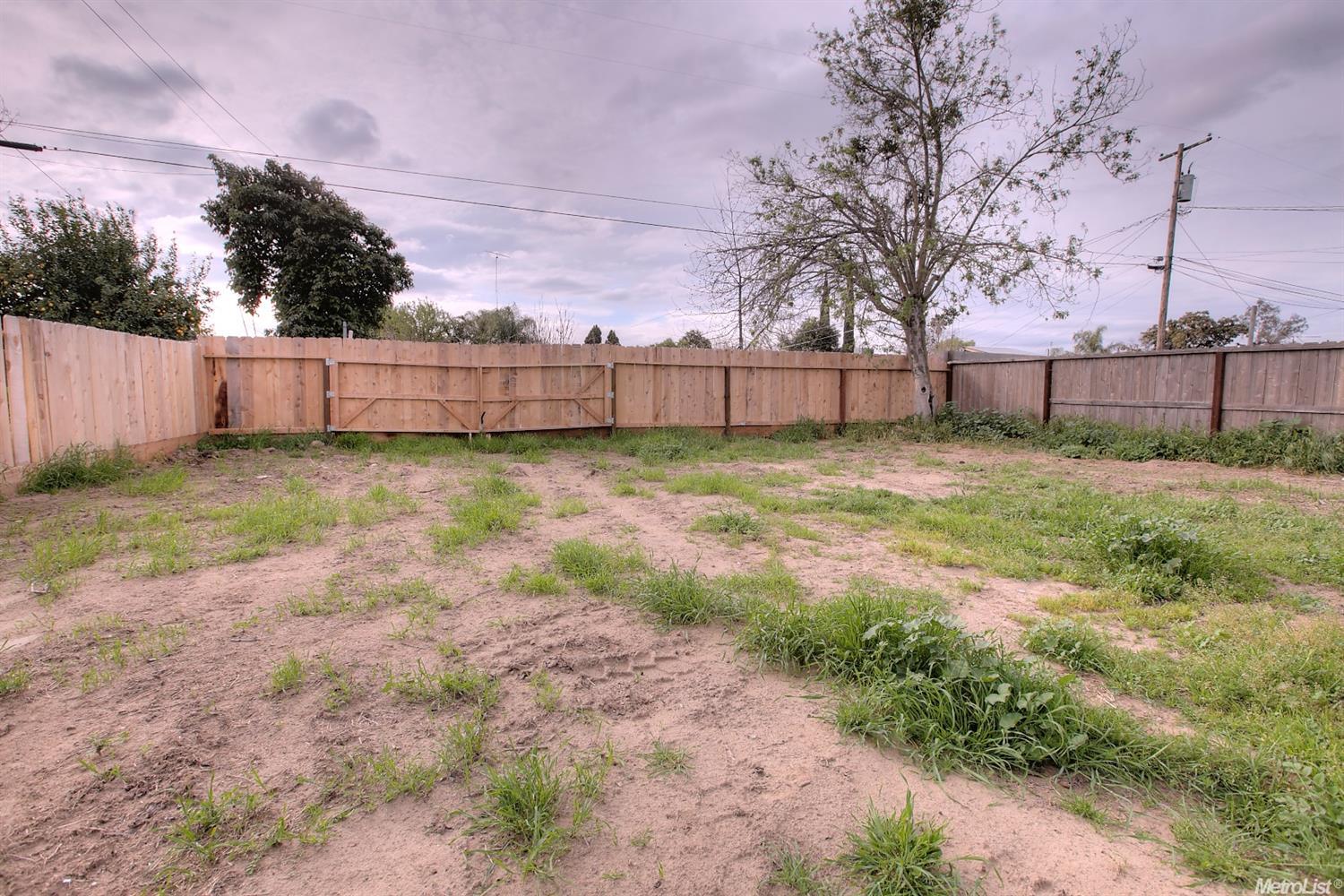 1317 Main St, Modesto, CA 95351 photo 23