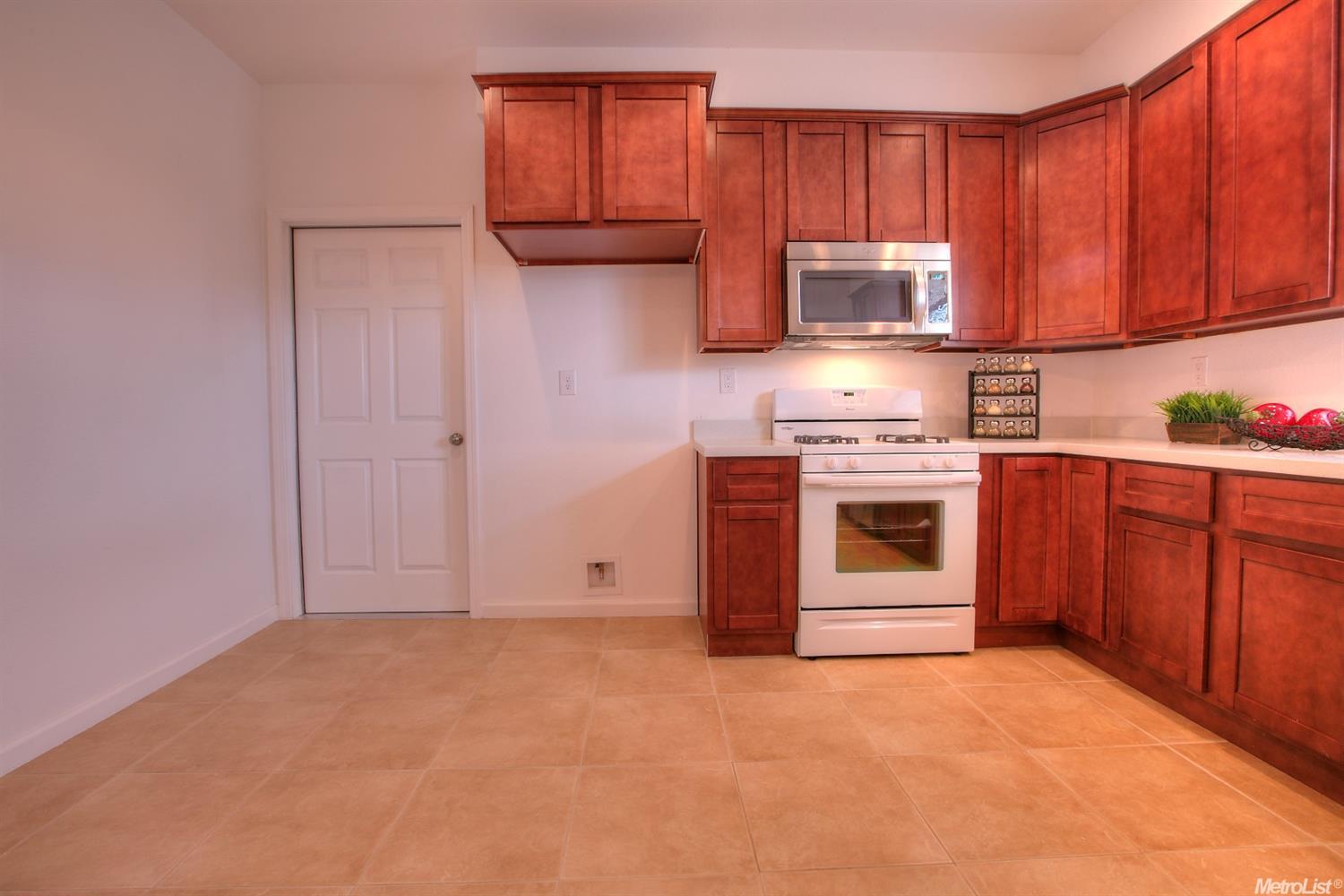 1317 Main St, Modesto, CA 95351 photo 14