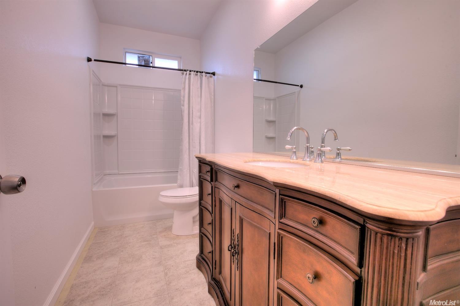 1317 Main St, Modesto, CA 95351 photo 19