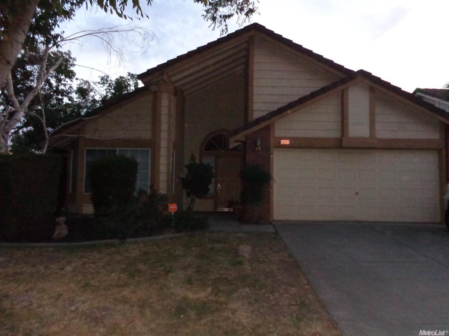 817 Salina Dr, Modesto, CA 95357 photo 1