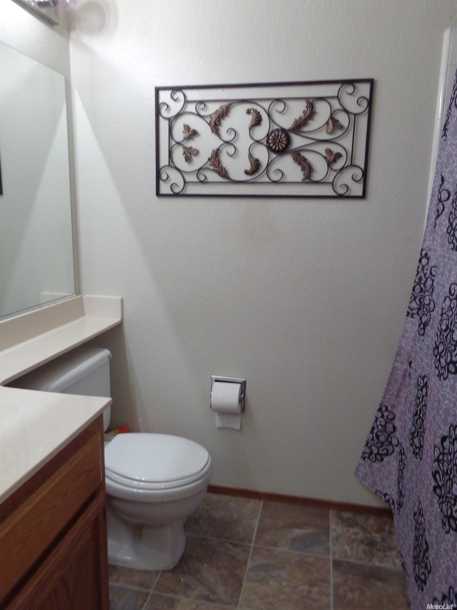 817 Salina Dr, Modesto, CA 95357 photo 8
