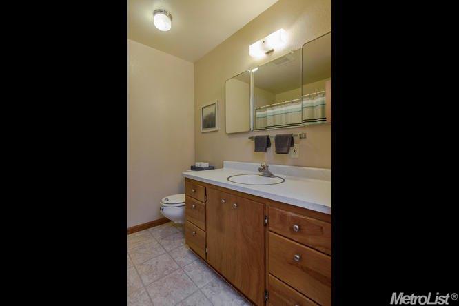 6830 Oak Ave, Folsom, CA 95630 photo 14