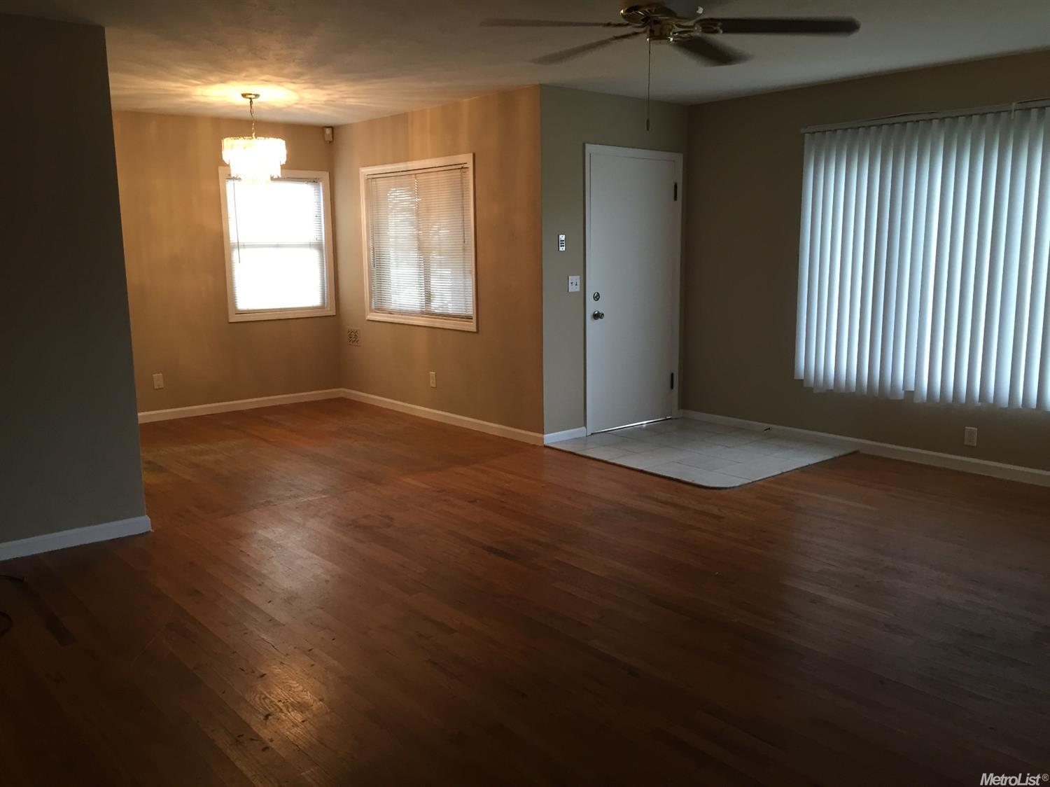 426 S Lee Ave, Lodi, CA 95240 photo 3