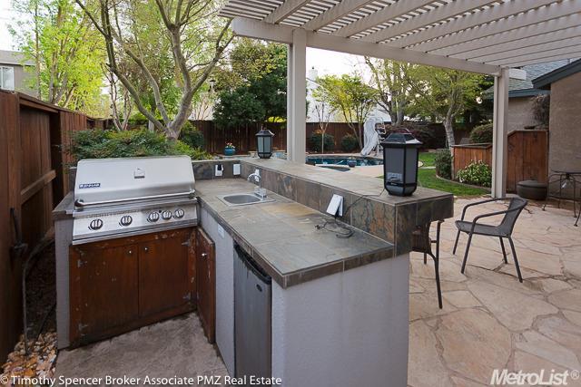 1716 Legend Ct, Modesto, CA 95357 photo 23
