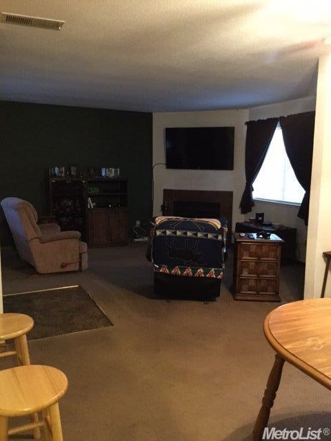 1296 Spruce Ln #3, Manteca, CA 95336 photo 4