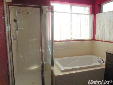 4329 Dalehurst Ln, Tracy, CA 95377 photo 14