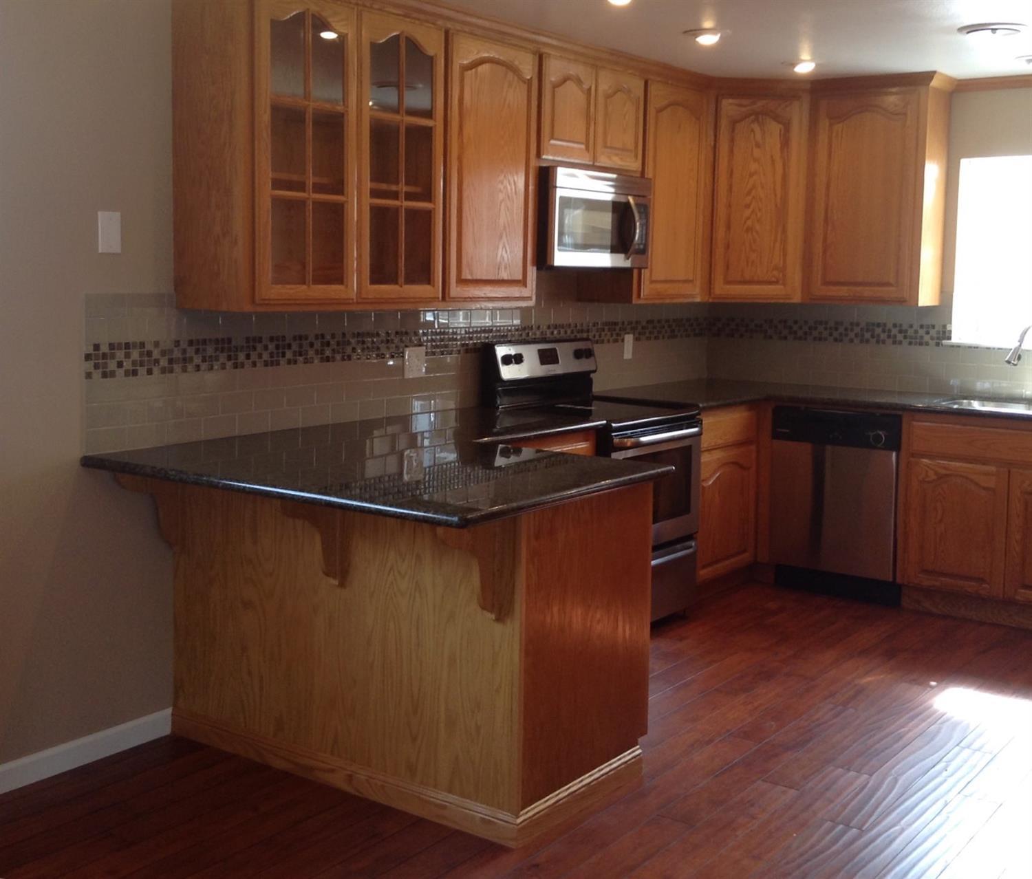 420 Colfax Ave, Modesto, CA 95354 photo 2