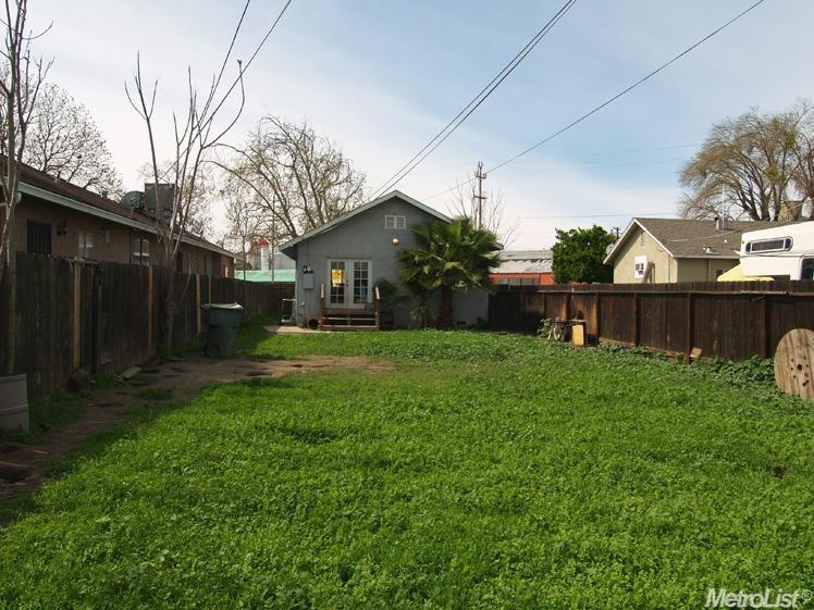 122 Nellie Ave, Modesto, CA 95350 photo 15