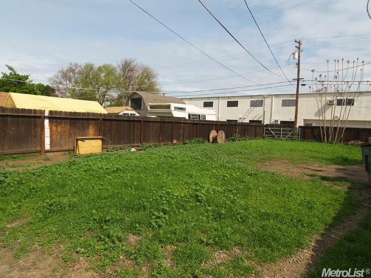 122 Nellie Ave, Modesto, CA 95350 photo 14