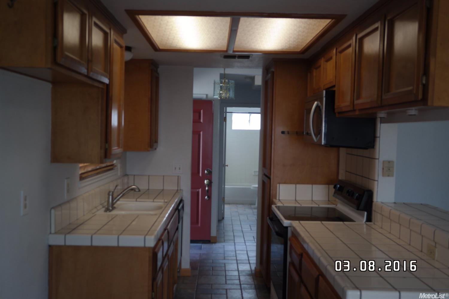 583 Marisa Dr, Patterson, CA 95363 photo 2
