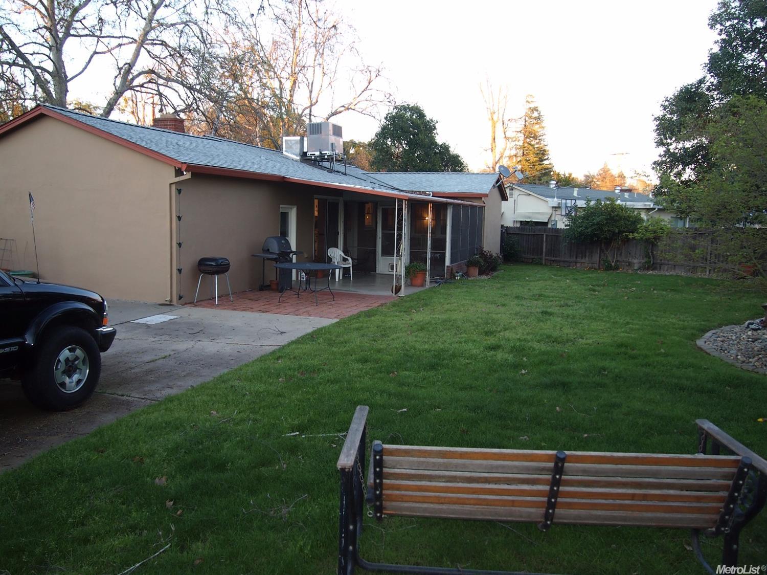 2670 Foothill Dr, Carmichael, CA 95608 photo 15
