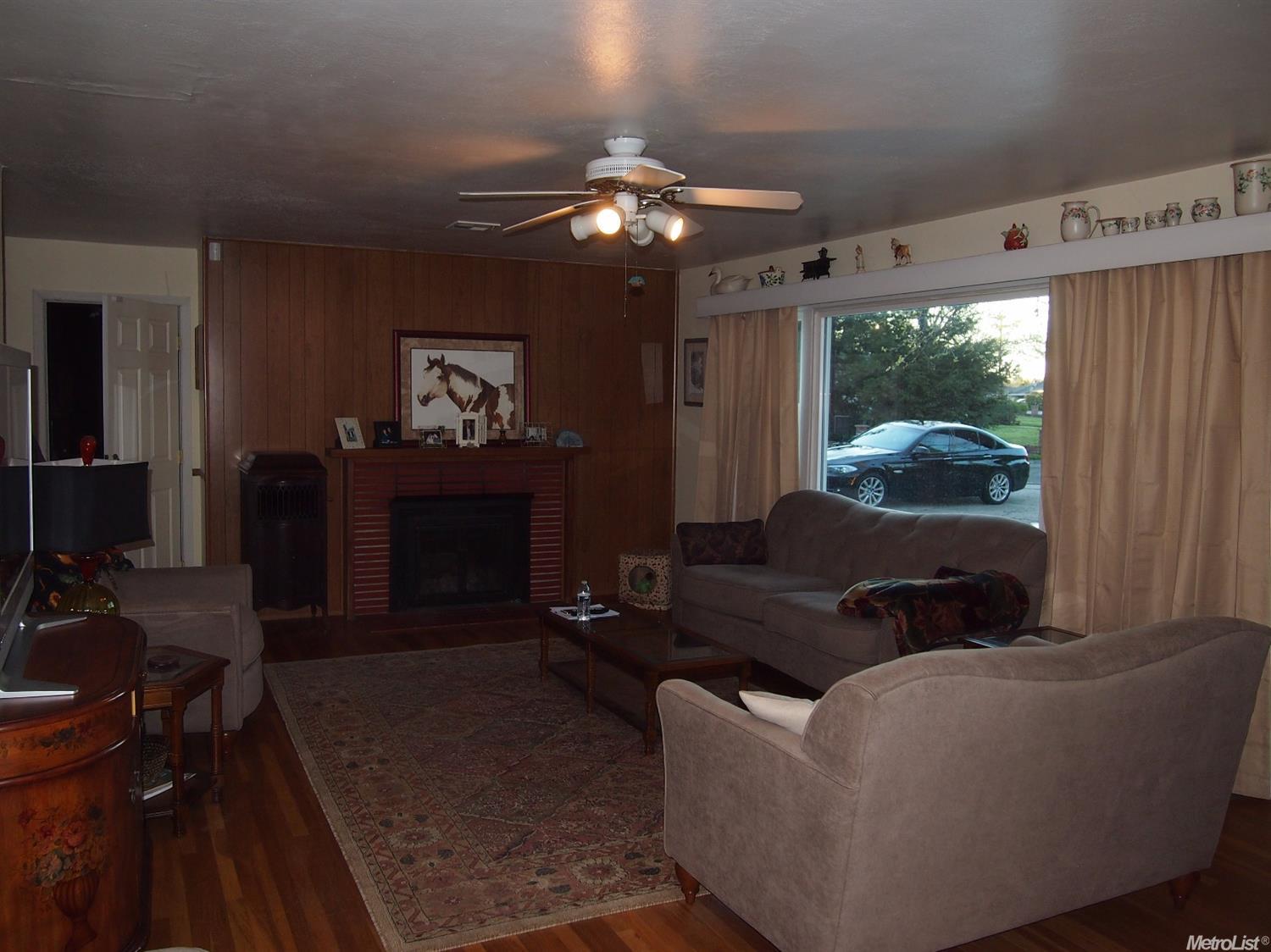 2670 Foothill Dr, Carmichael, CA 95608 photo 4