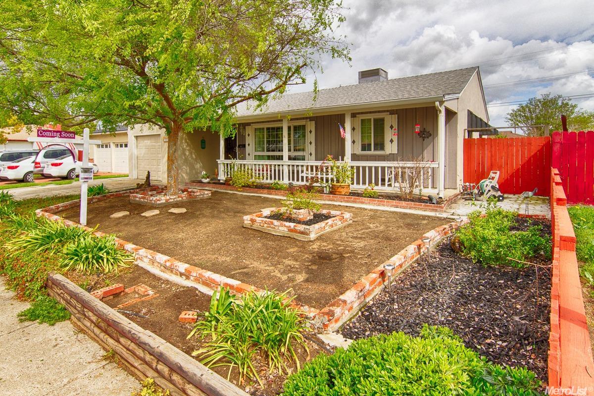 320 N Powers Ave, Manteca, CA 95336 photo 3