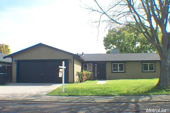3320 Janet Dr, Modesto, CA 95350 photo 1